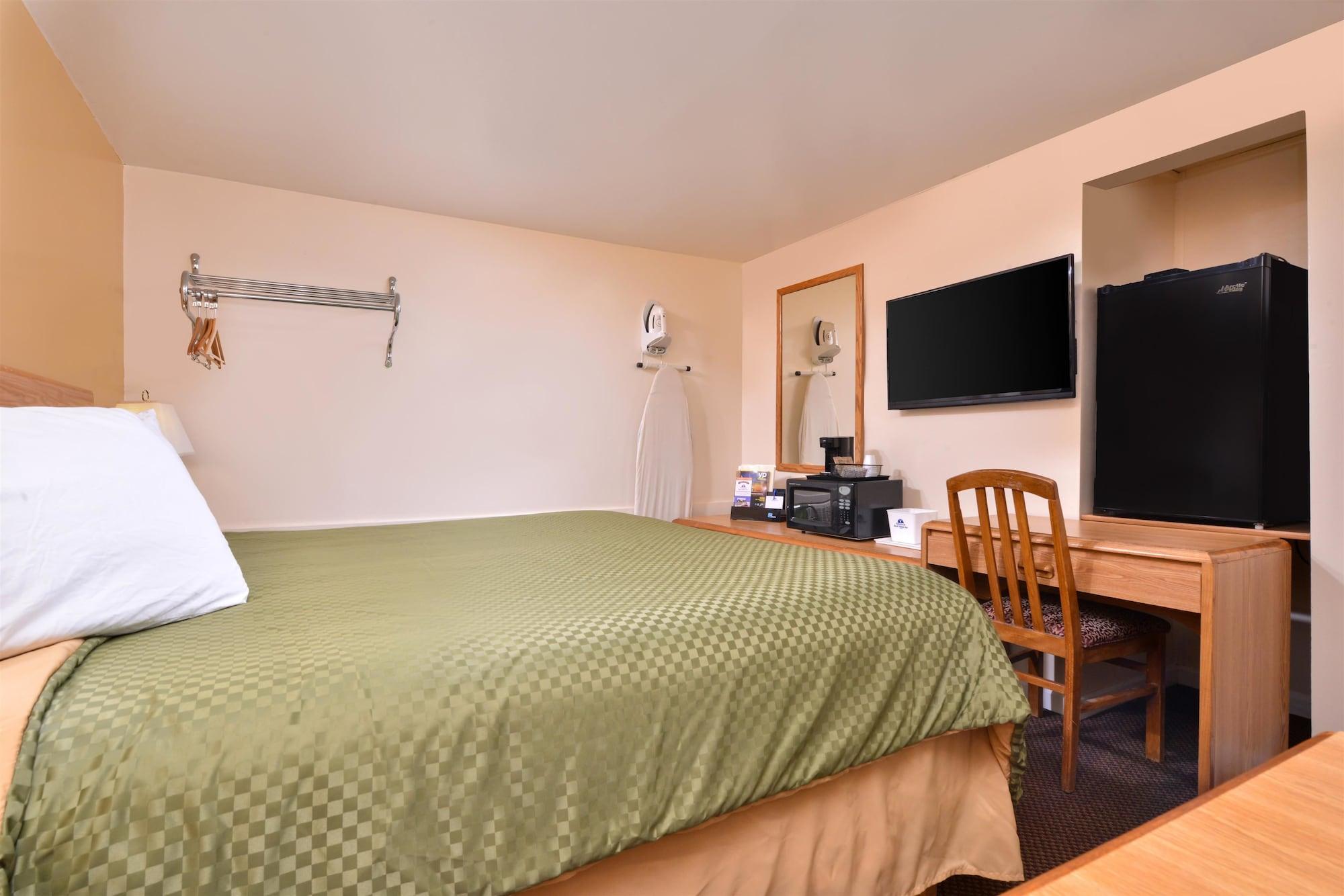 Americas Best Value Inn Jonesville/Hillsdale Exterior photo