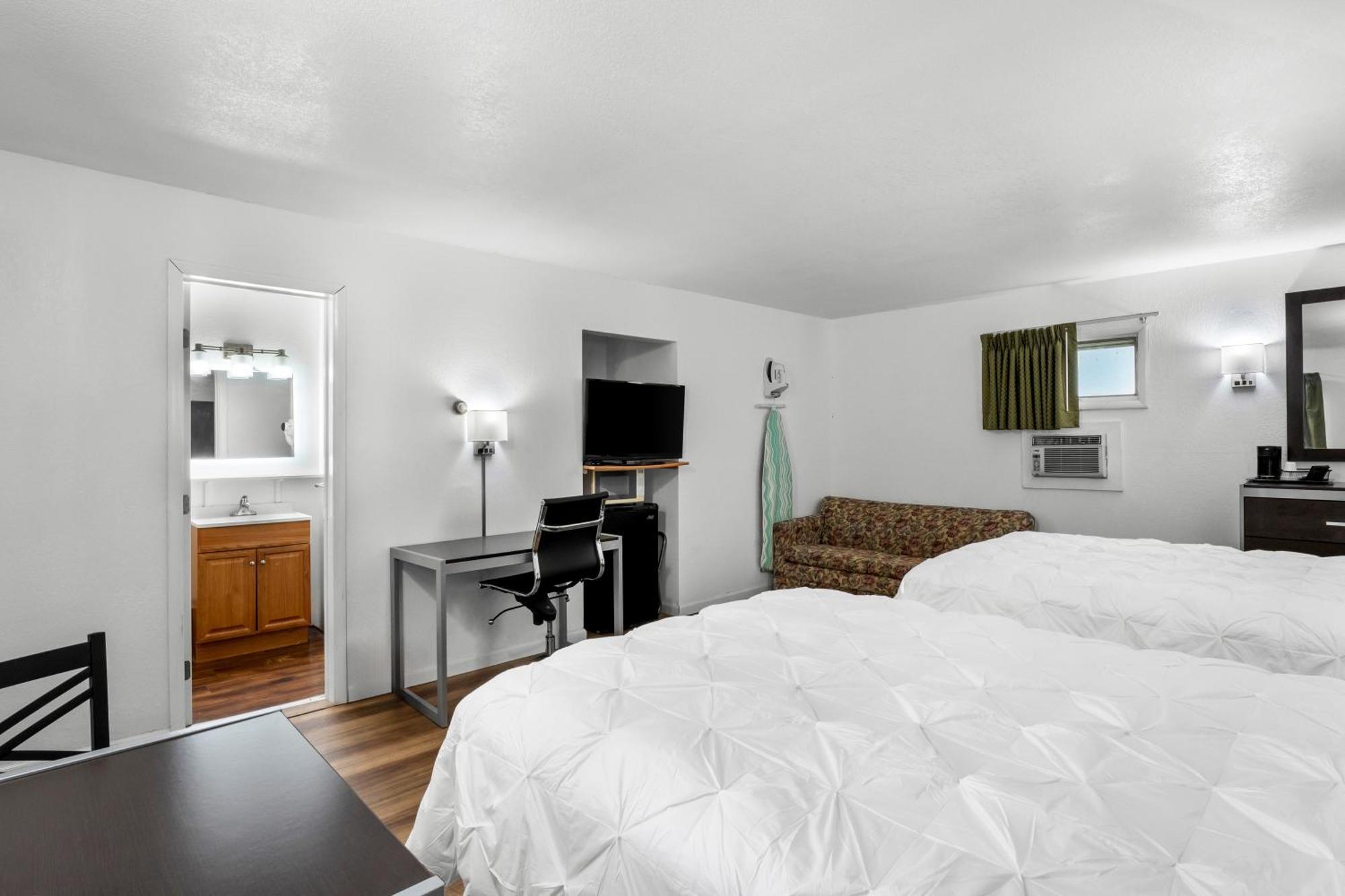 Americas Best Value Inn Jonesville/Hillsdale Exterior photo