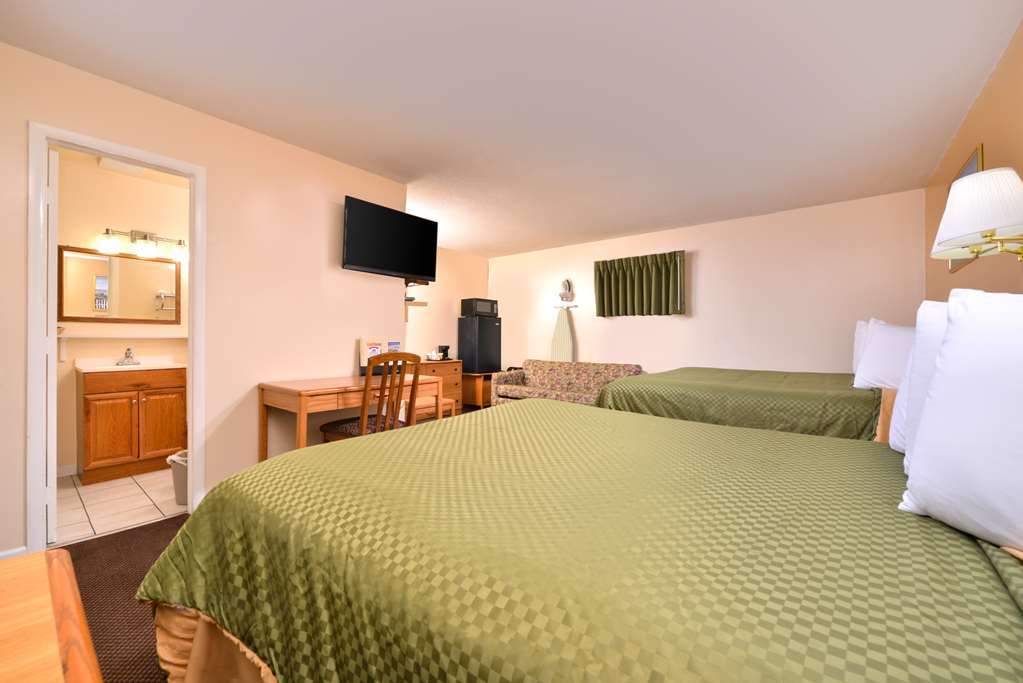 Americas Best Value Inn Jonesville/Hillsdale Room photo